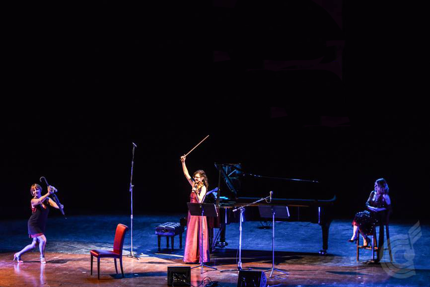 AMANDA SANDRELLI - "STORIE (D')AMARE E D'AMORE"